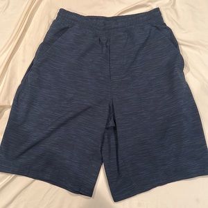 Mens xs lululemon shorts with liner